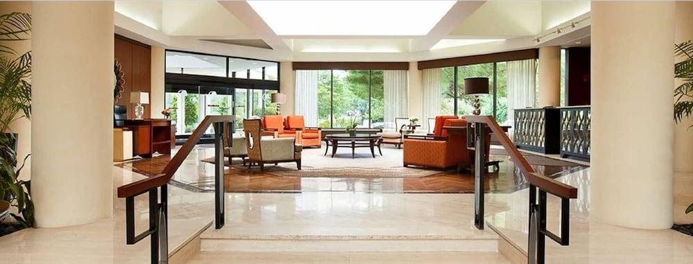 Doubletree By Hilton Hotel Boston - Bedford Glen Экстерьер фото